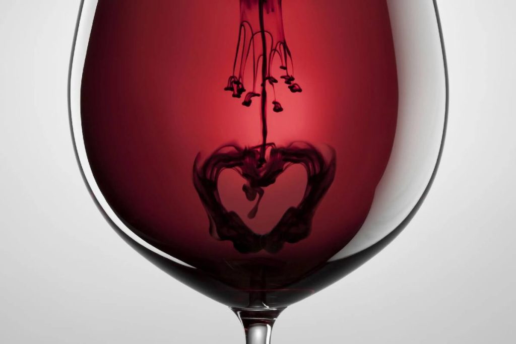 wellhealthorganic.com_alcohol-consumption-good-for-heart-health-new-study-says-no
